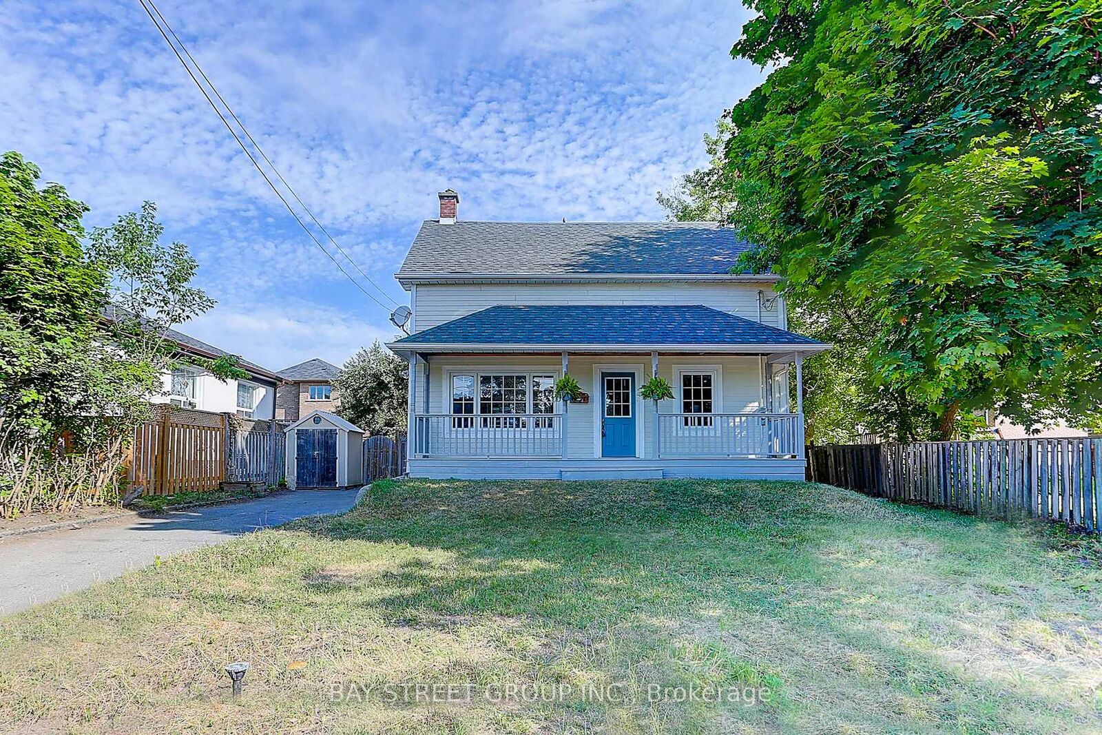 Photo de la propriété: 115 Crosby Avenue ON L4C 2R3