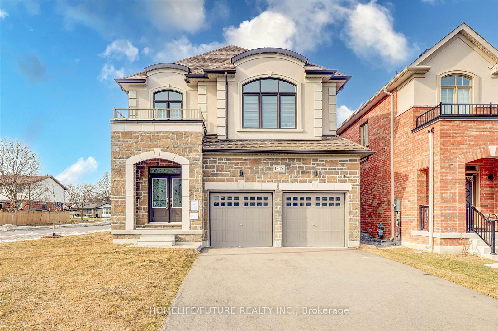 1345 Apollo Street  Oshawa ON L1K 3E6 photo