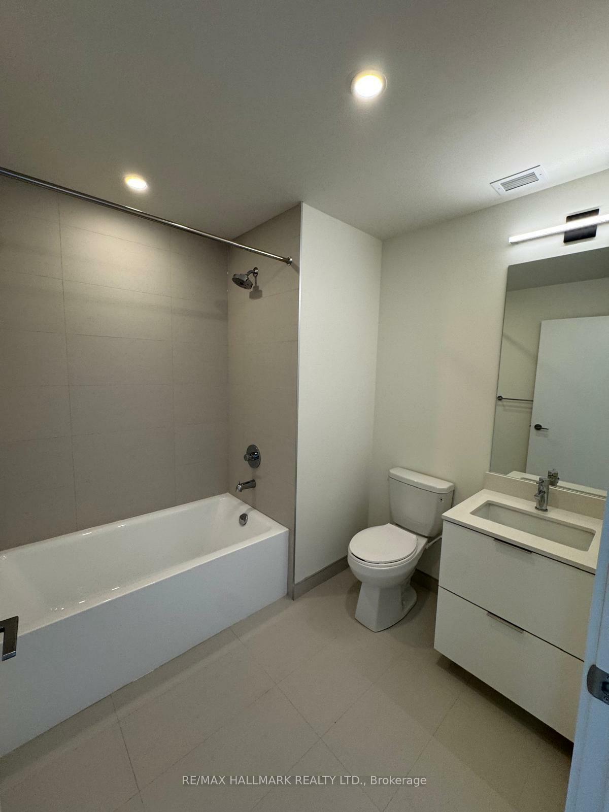 Property Photo:  89 Church Street 3605  ON M5C 0B7 