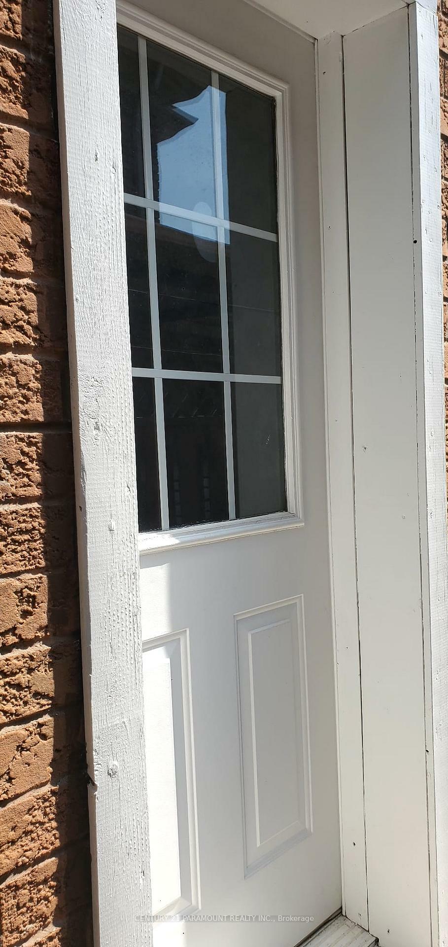 Property Photo: 7153 Tabbyman Walk ON L5W 1H4