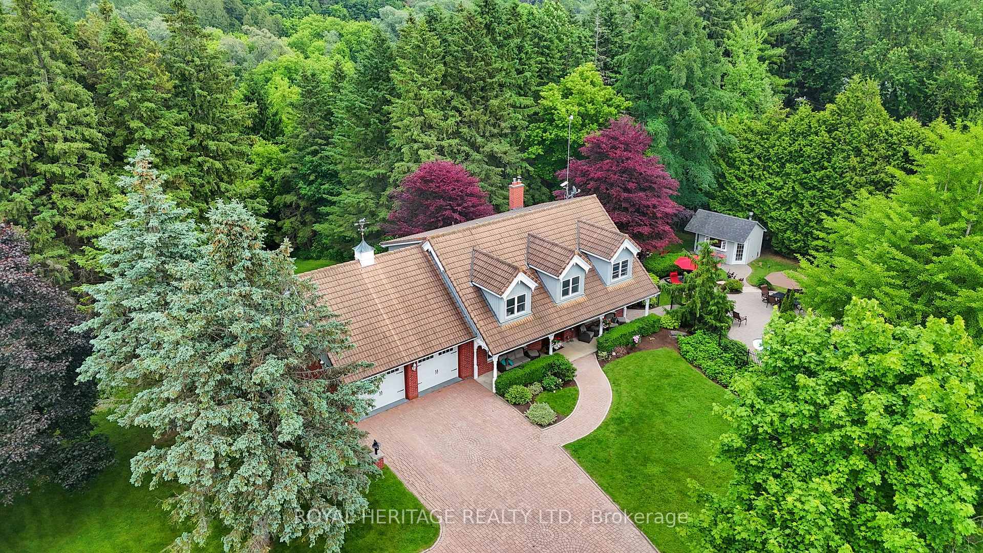 Property Photo: 4585 Coronation Road ON L1P 1Y4
