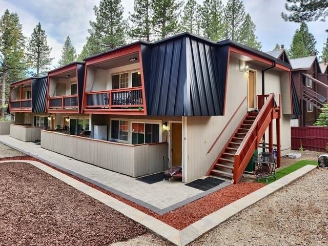 Property Photo: 866 Southwood Boulevard NV 89451