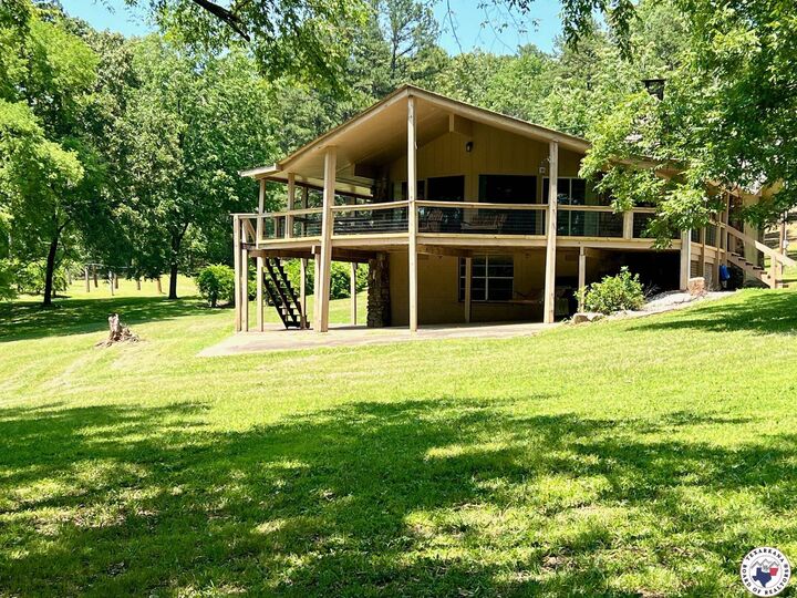 Property Photo:  741 Rainbow Road  AR 71929 