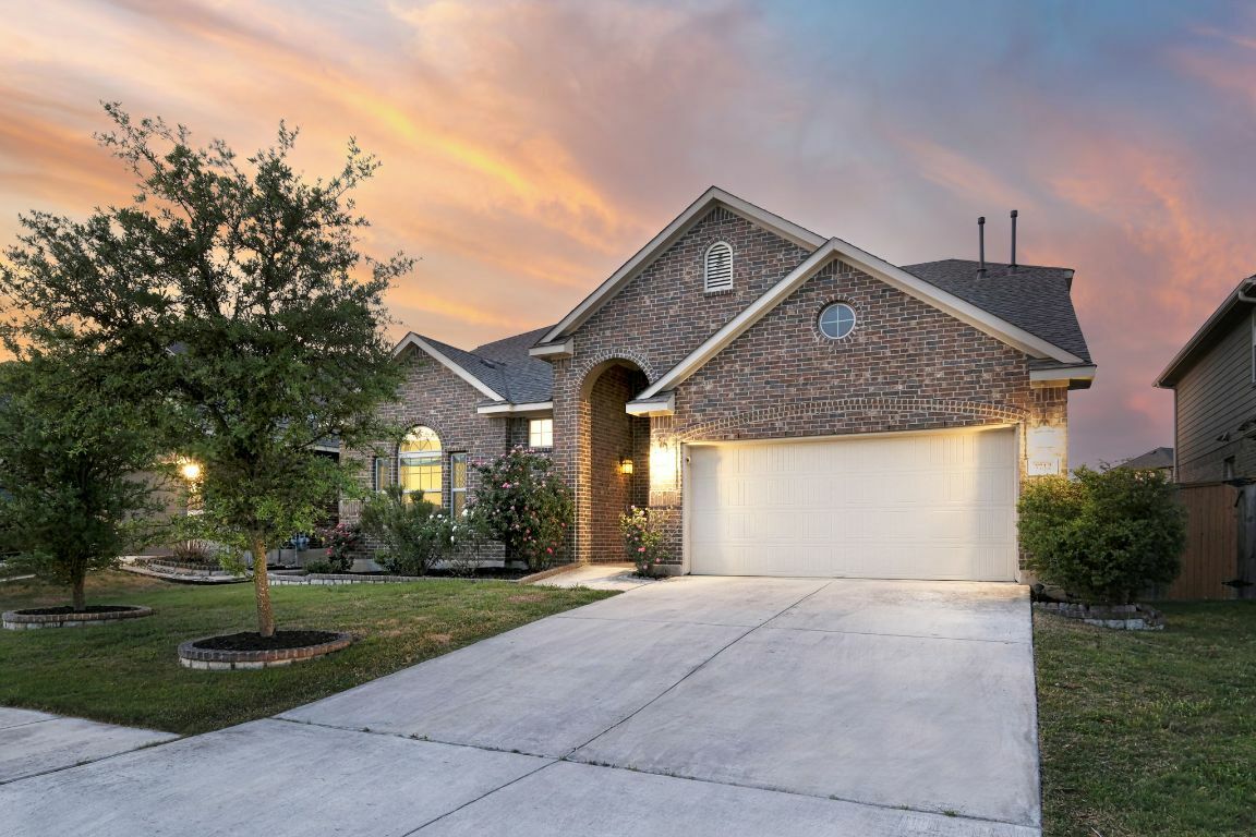 Property Photo: 3712 A Lunet Ring Way TX 78660