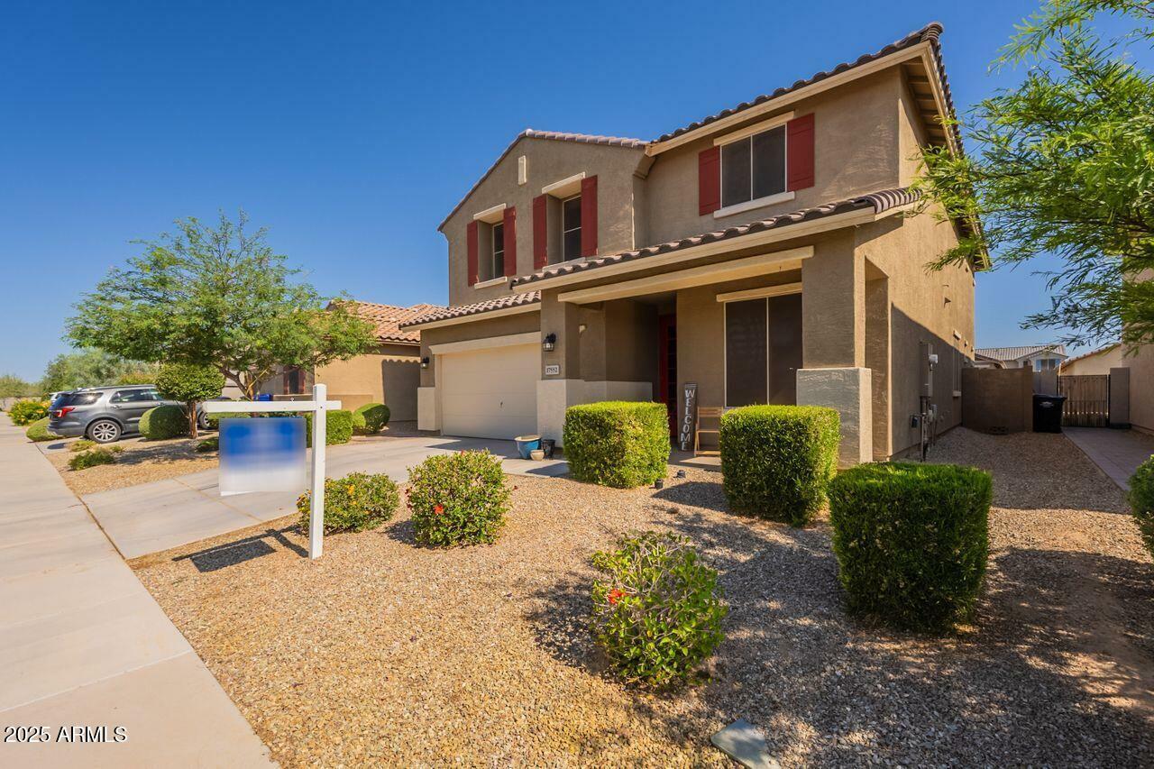 Property Photo: 17552 W Patrick Lane AZ 85387