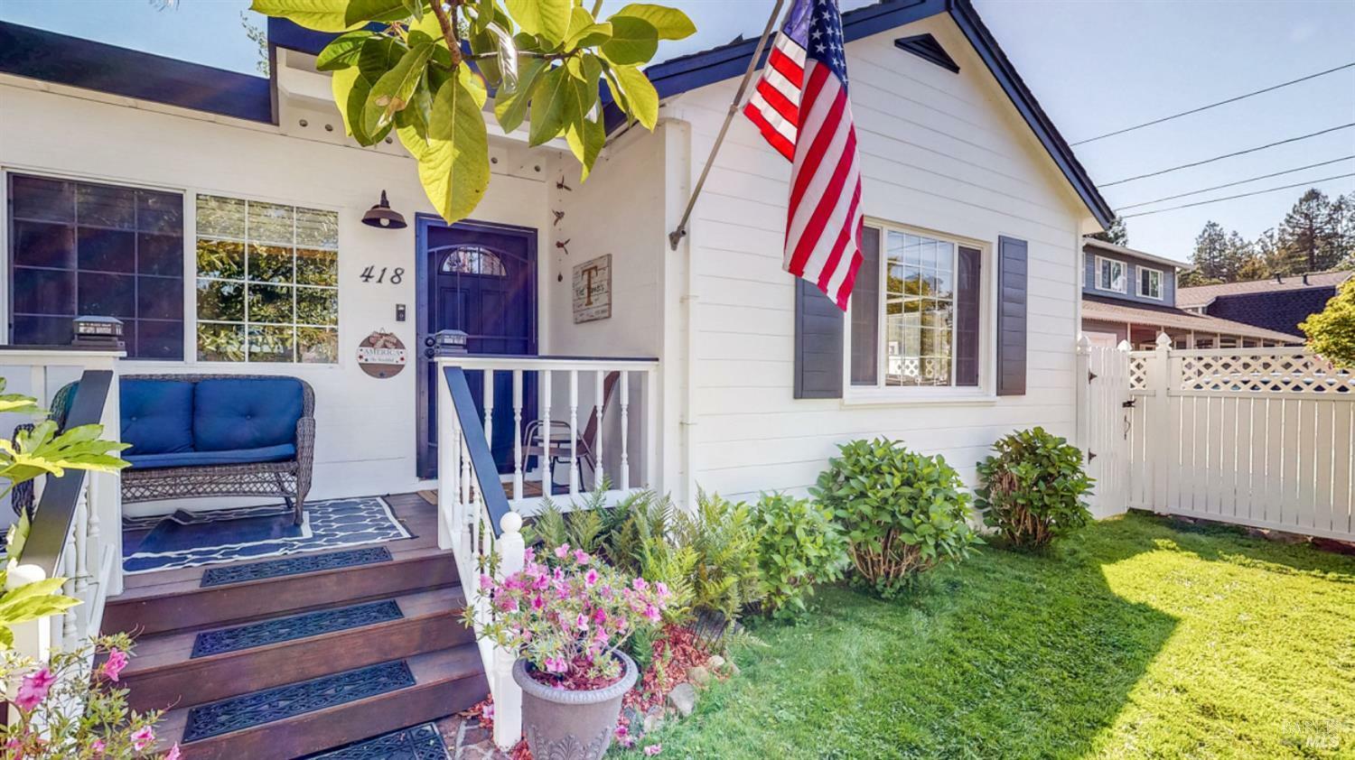 Property Photo: 418 W Cotati Avenue CA 94931