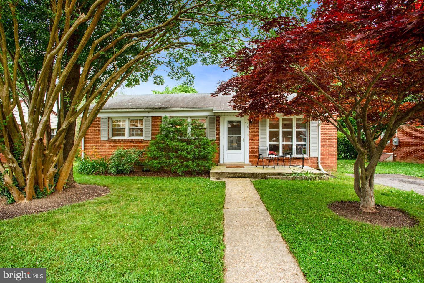 Property Photo:  708 N Florida Street  VA 22205 