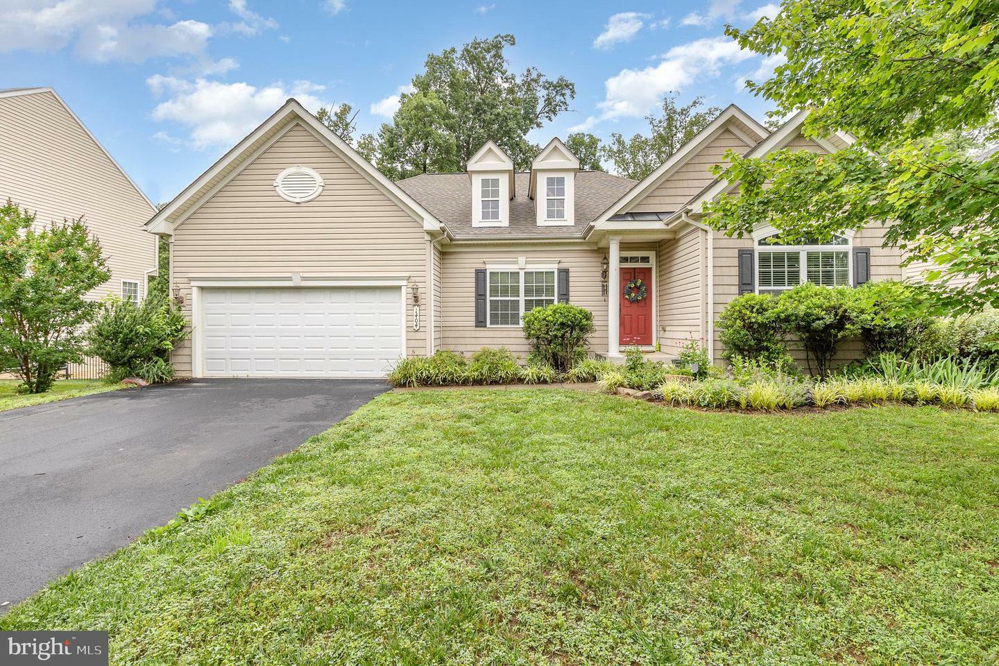 Property Photo: 1404 Preserve Lane VA 22401