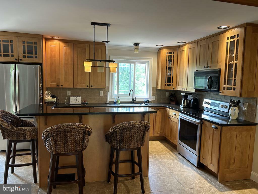 Property Photo: 975 Wind Song Road PA 19382