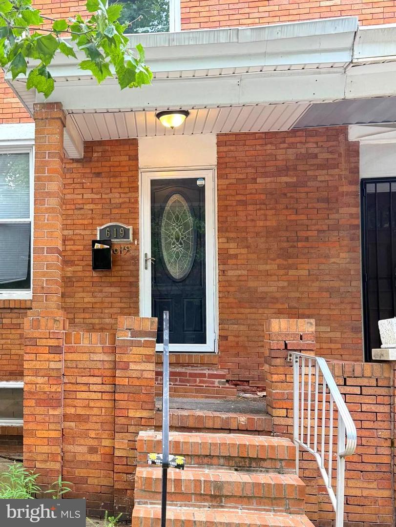 Property Photo:  619 N Clinton Street N  MD 21205 
