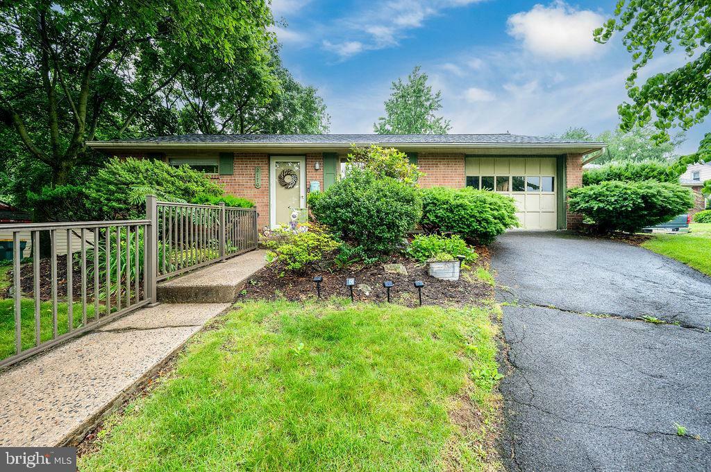 Property Photo: 2170 Reading Blvd PA 19609