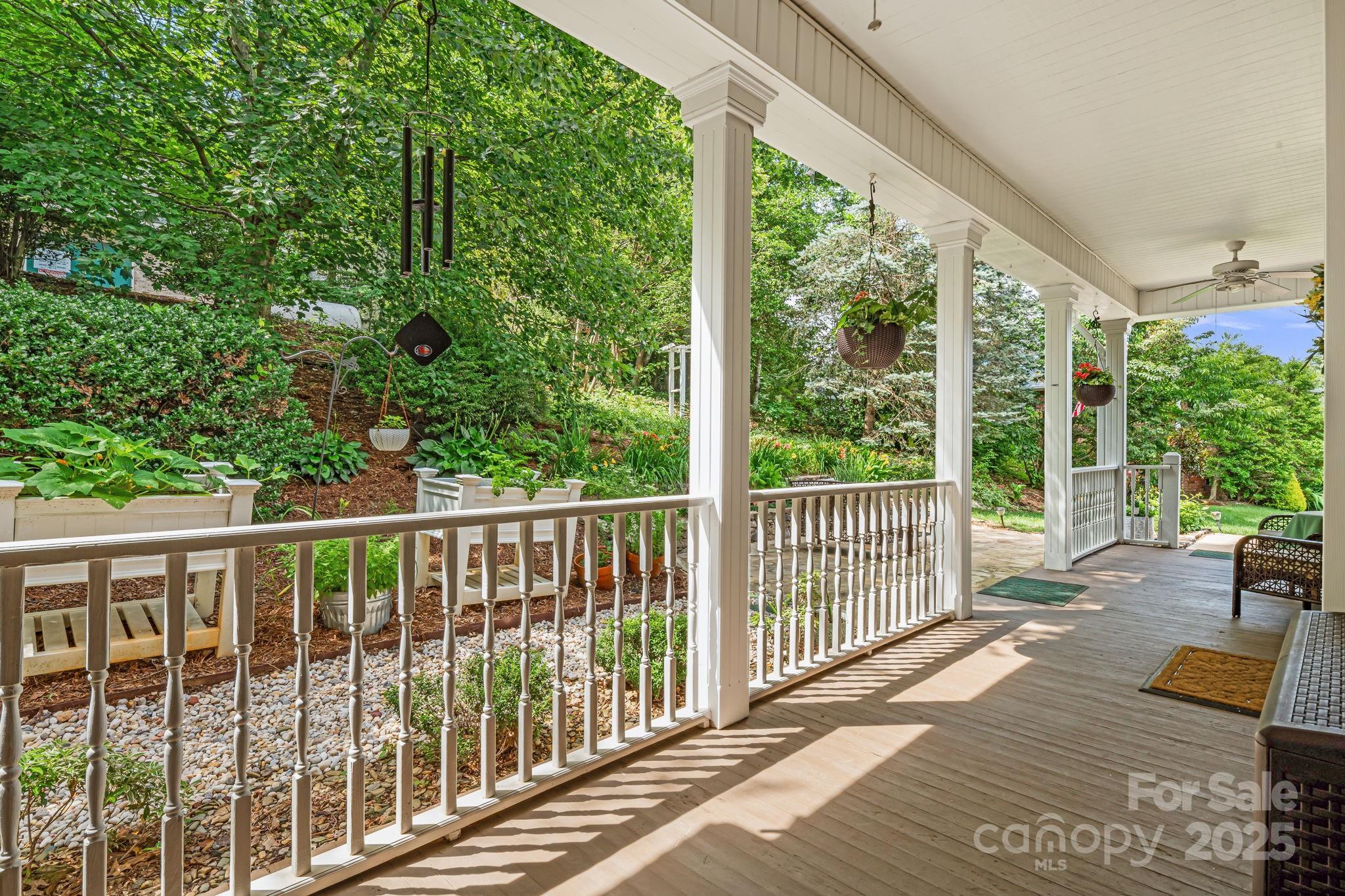 Property Photo: 609 Carriage Commons Drive NC 28791