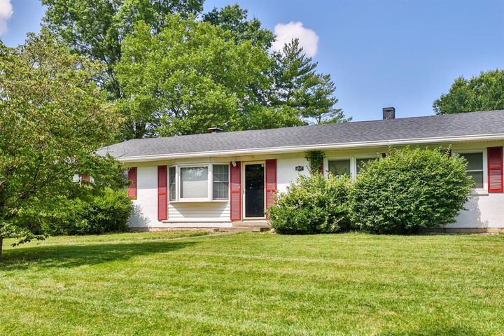 Property Photo: 9197 Long Lane OH 45231