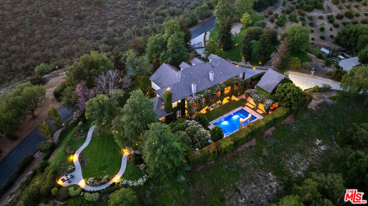 13418 Nightsky Dr  Santa Rosa Valley CA 93012 photo