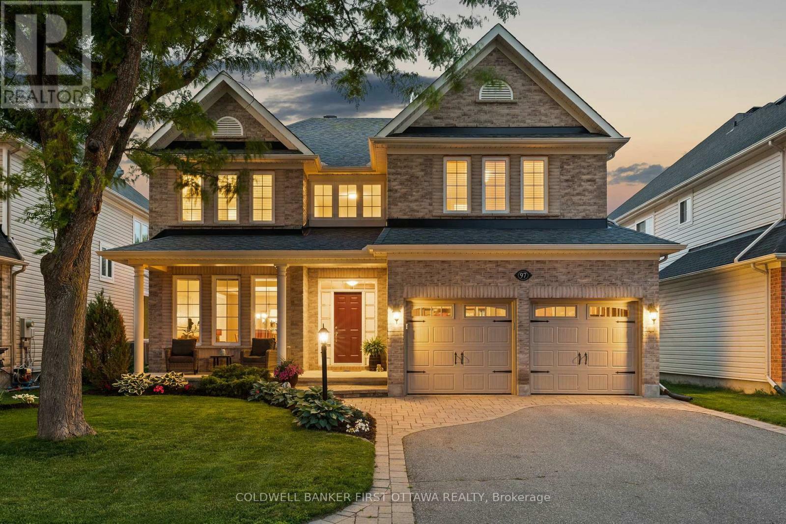 Photo de la propriété:  97 Blackshire Circle  ON K2J 5M3 