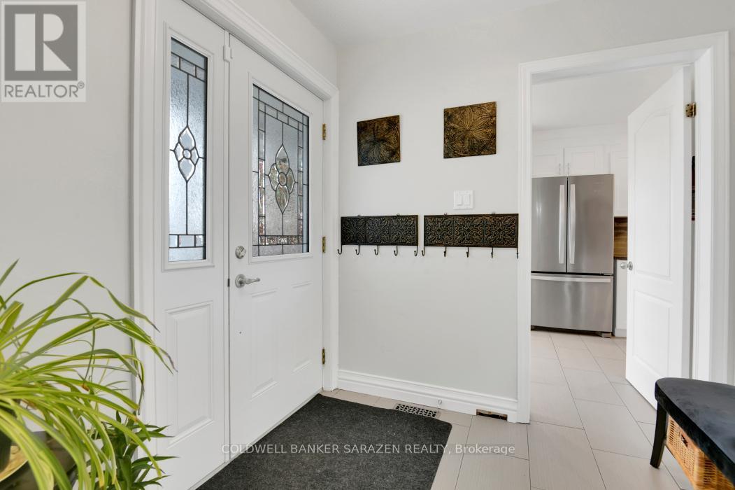Property Photo: 85 Vesta Street ON K2J 3Z2