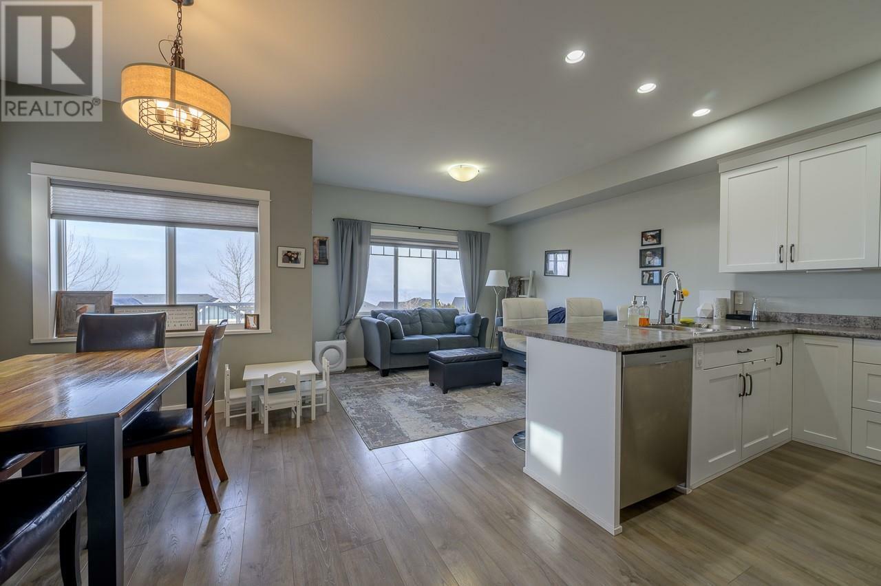 Property Photo: 1325 Aberdeen Drive 116 BC V1S 0C7