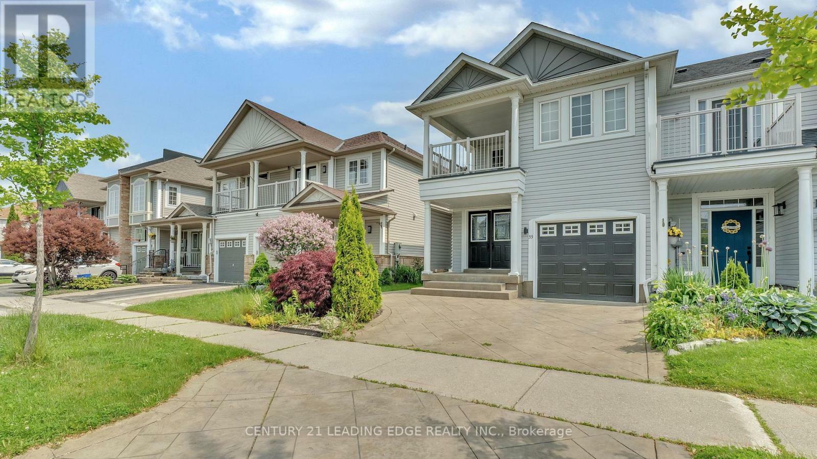 Property Photo:  33 Beadle Drive  ON L1S 7P1 