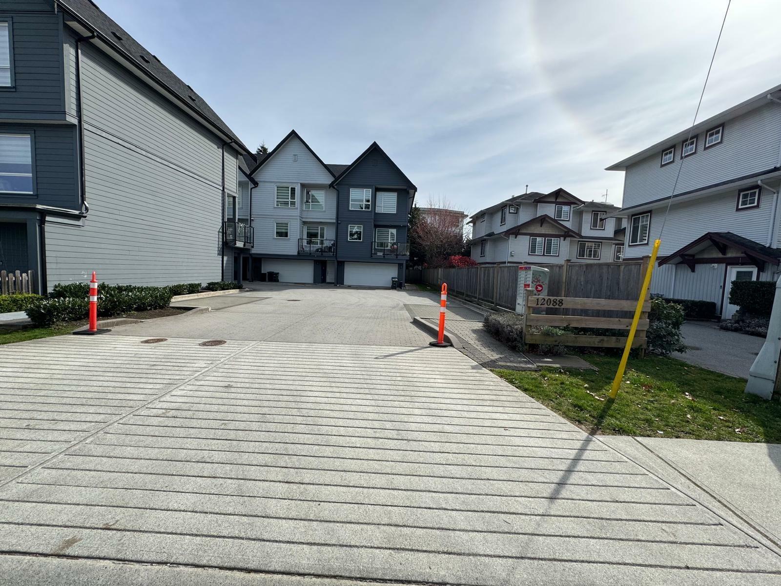 Property Photo: 12088 76 2 BC V3W 5Z2