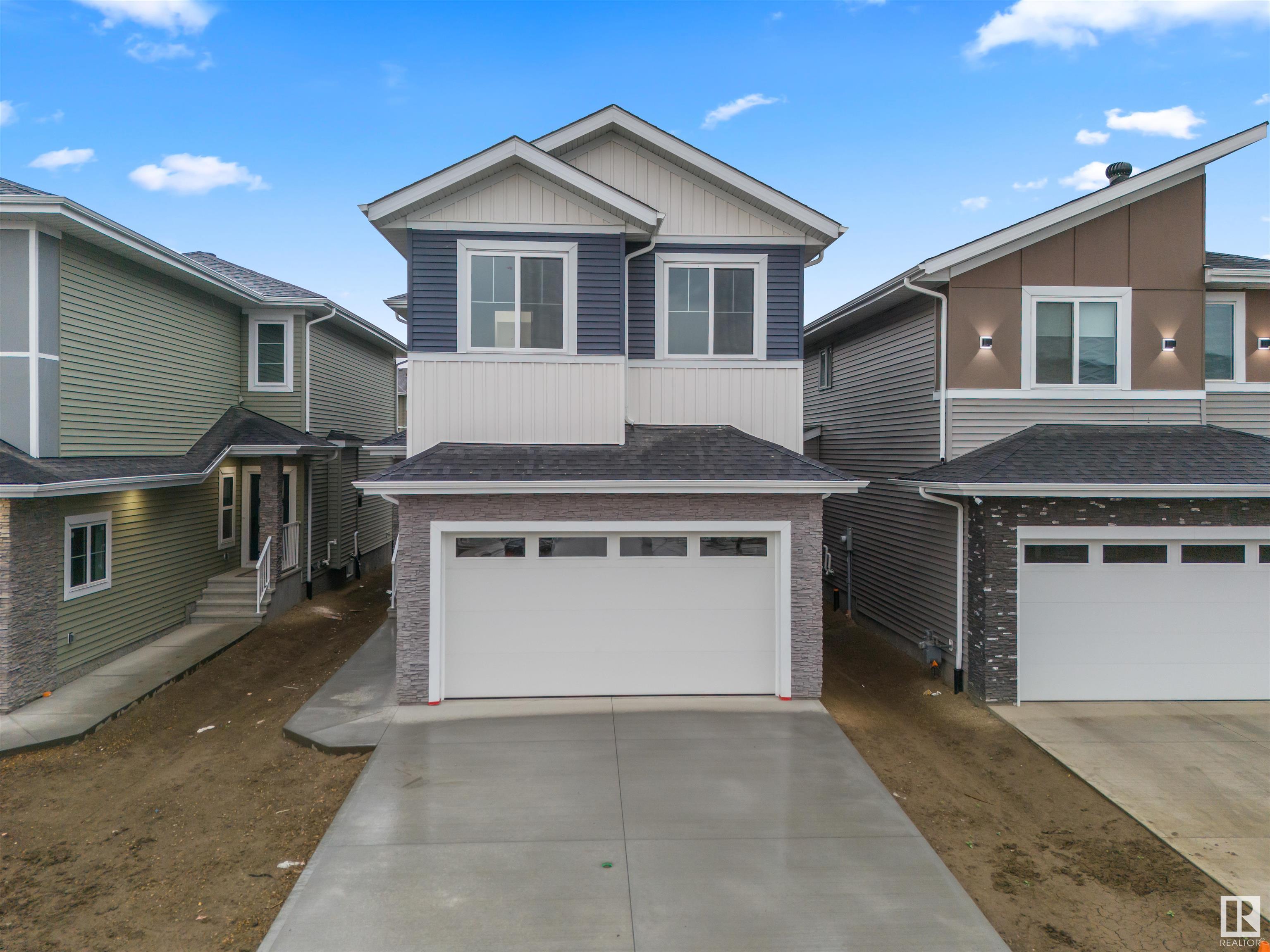 Property Photo: 3164 Magpie Way NW AB T5S 0V4
