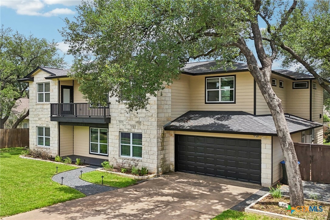 Property Photo:  11611 Quarter Horse Trail  TX 78750 