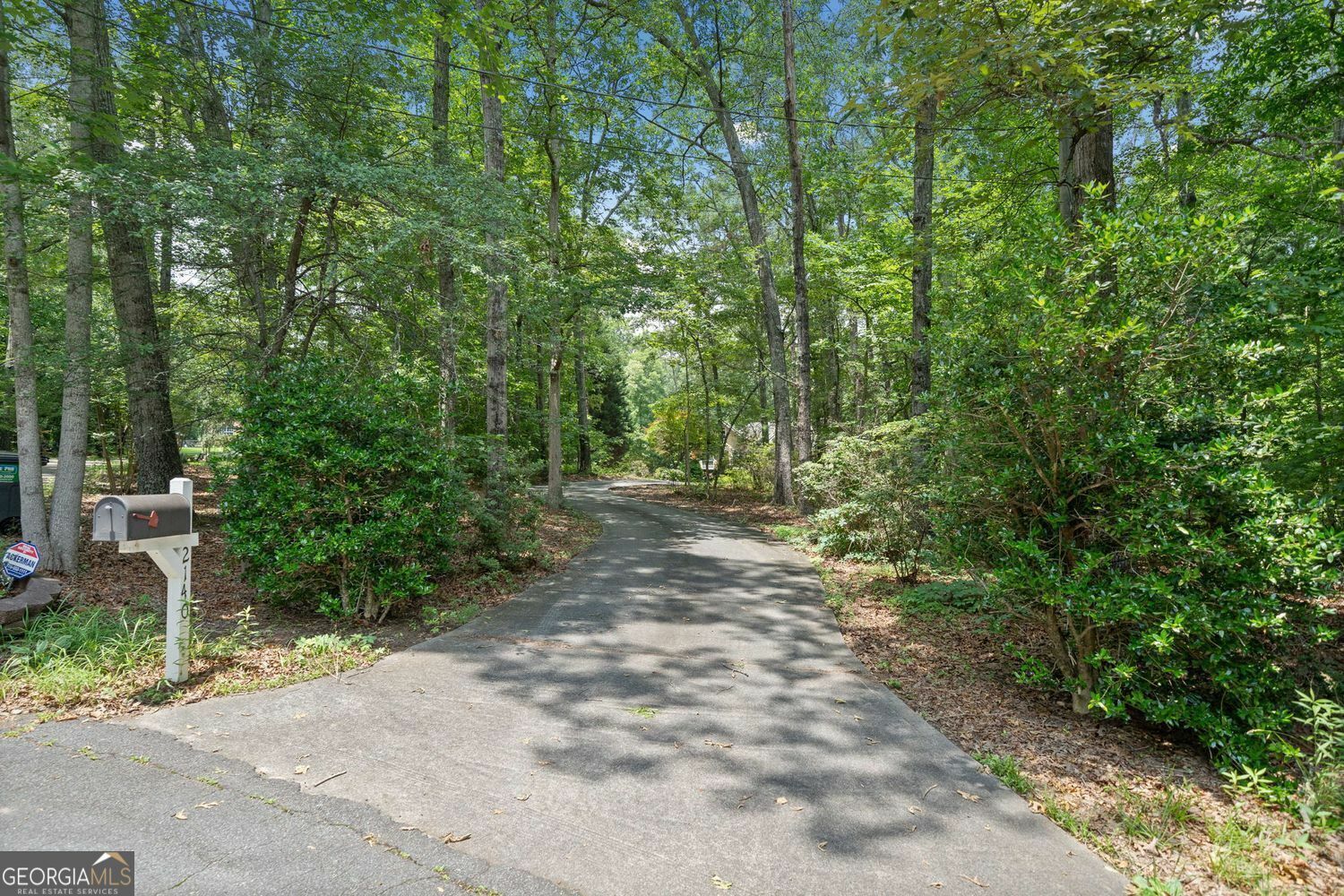 Property Photo: 2140 Old Orchard Lane Lane GA 30114