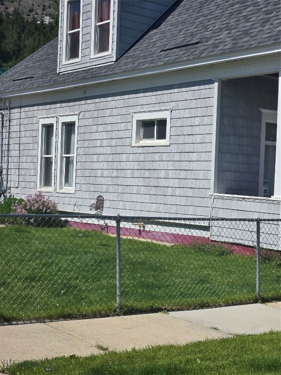 Property Photo:  415 W 6th Street  MT 59711 