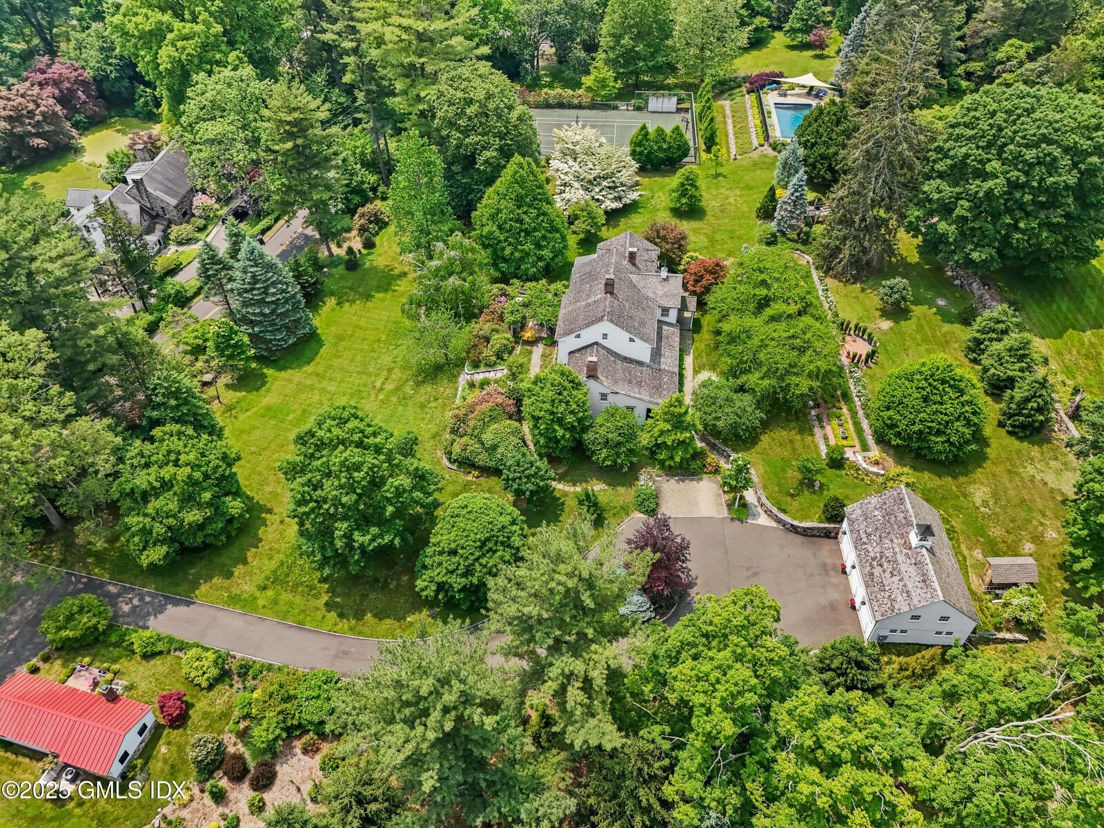 Property Photo:  19 Skymeadow Drive  CT 06903