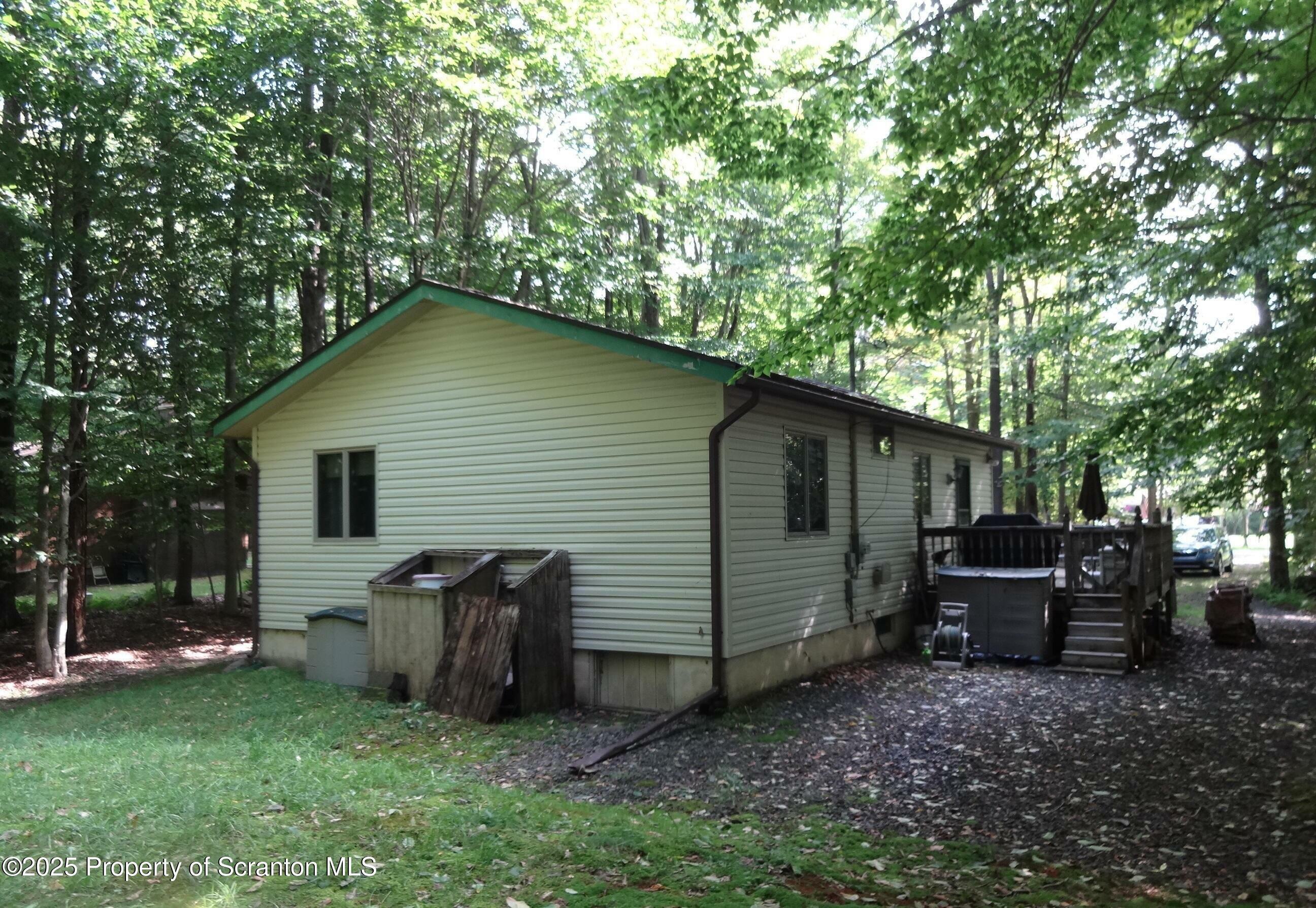 Property Photo: 52 S Lehigh River Drive # K1447 PA 18424