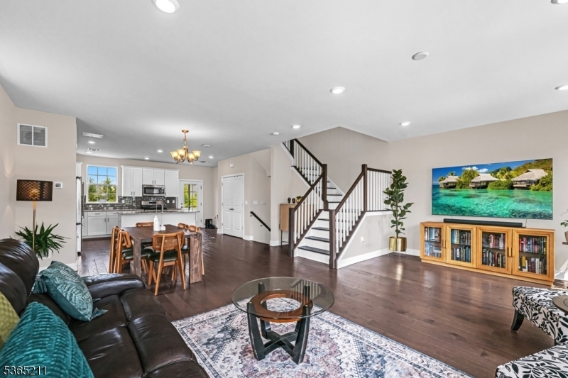 Property Photo:  2 Gerhard Pl  NJ 07960 