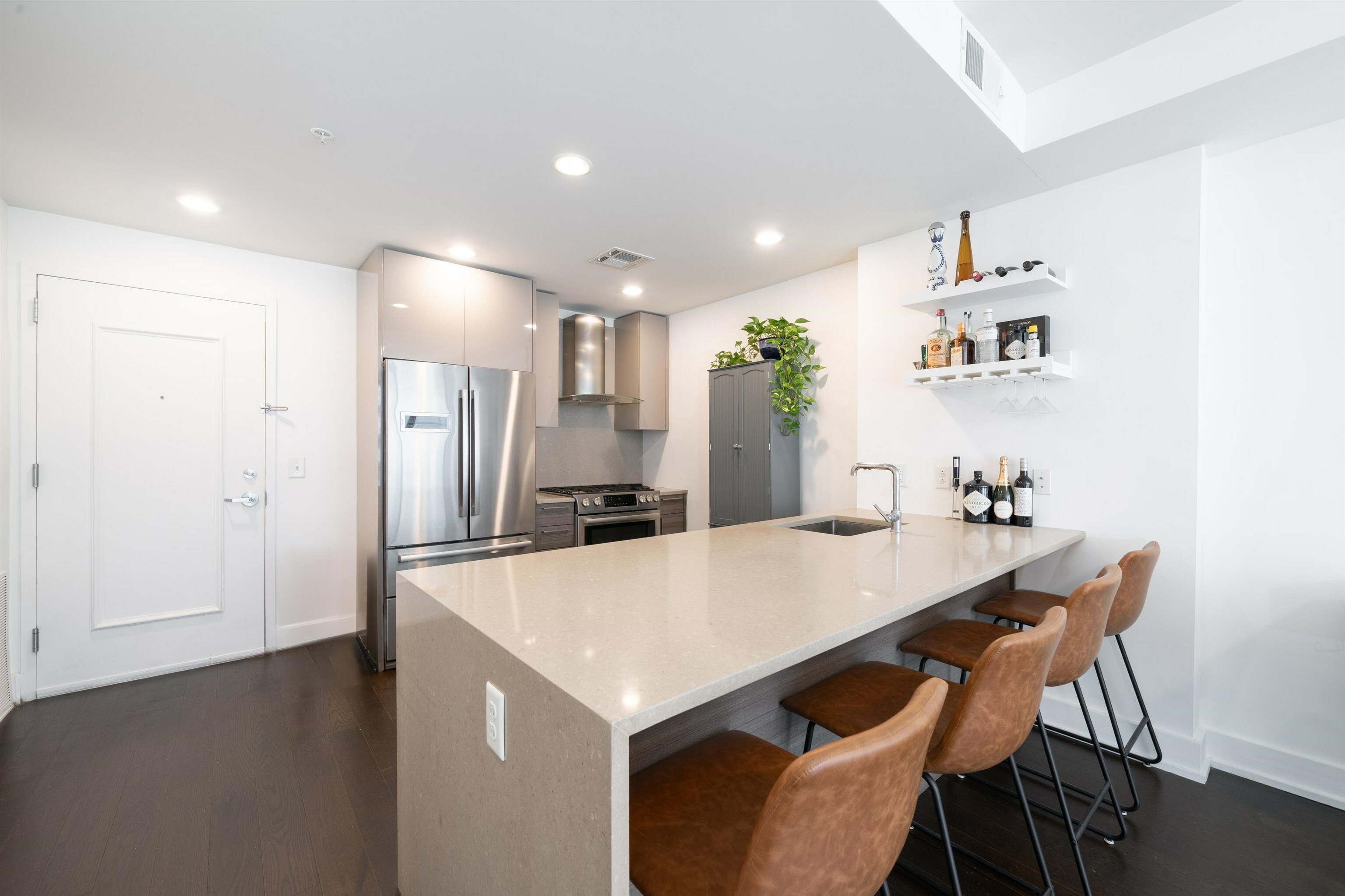 Property Photo: 201 Luis M Marin Blvd 5100 NJ 07302
