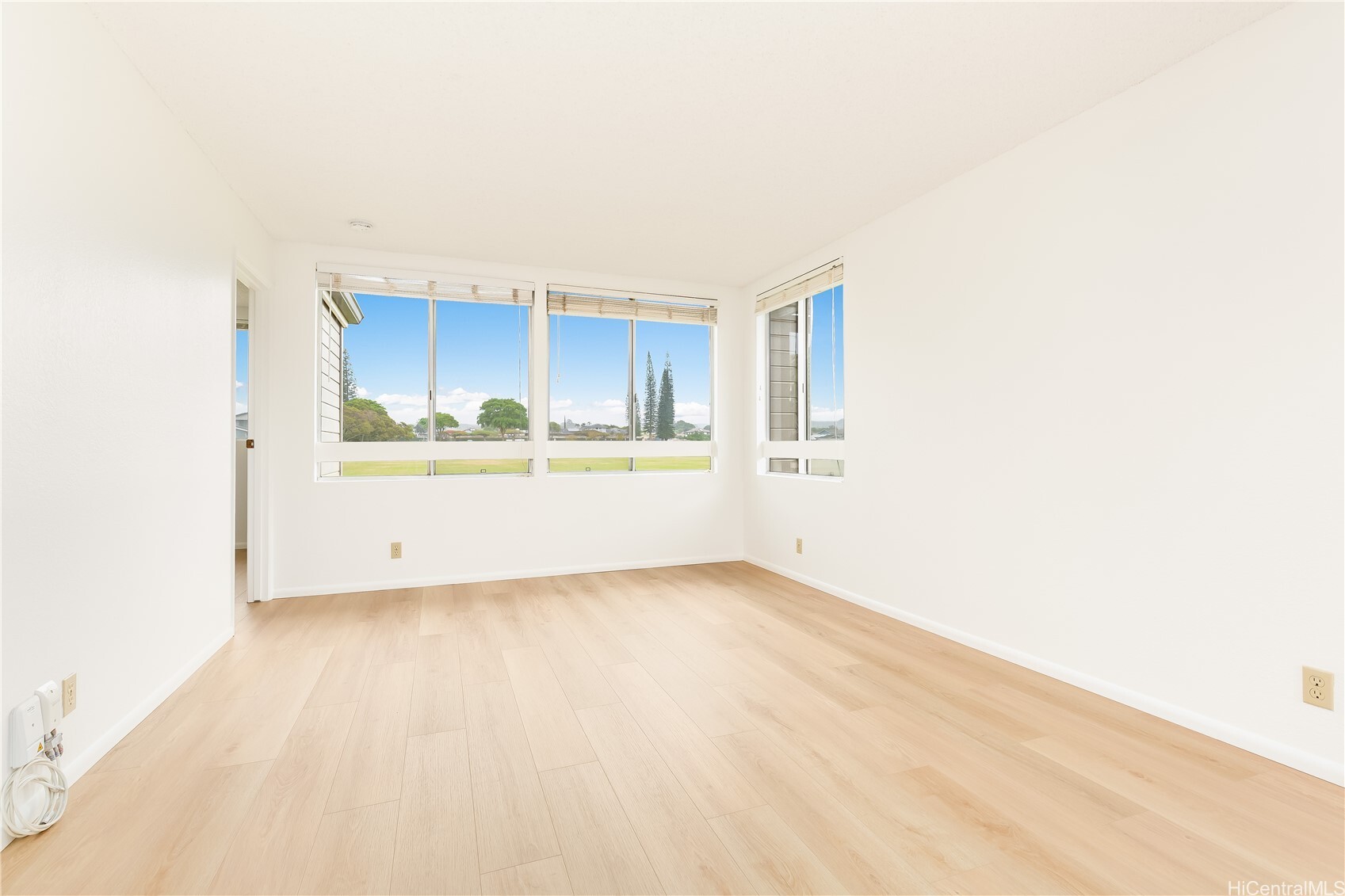 Property Photo: 95-670 Hanile Street A202 HI 96789