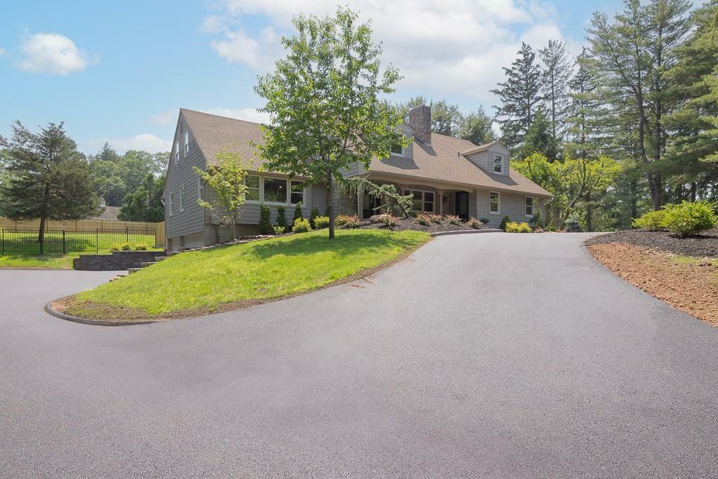 Property Photo: 25 Georgetown Oval NY 10956