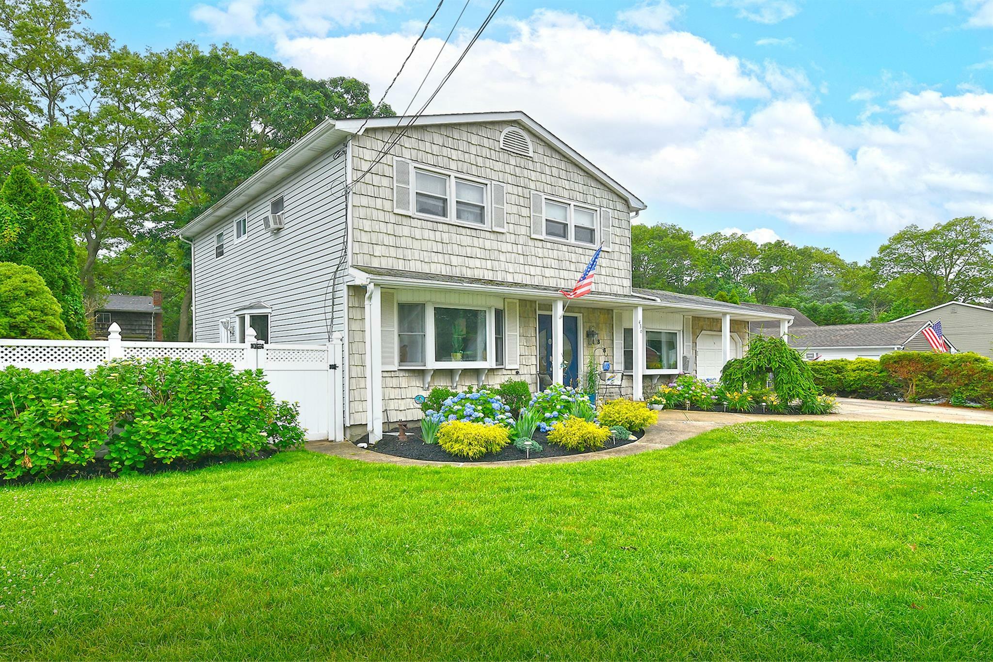 Property Photo:  436 Alphabet Street  NY 11741 
