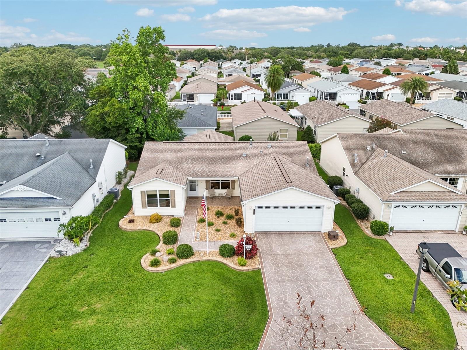Property Photo: 3460 Idlewood Loop FL 32162