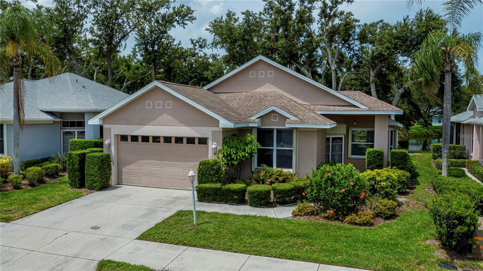 Property Photo: 519 Catalina Isles Circle FL 34292