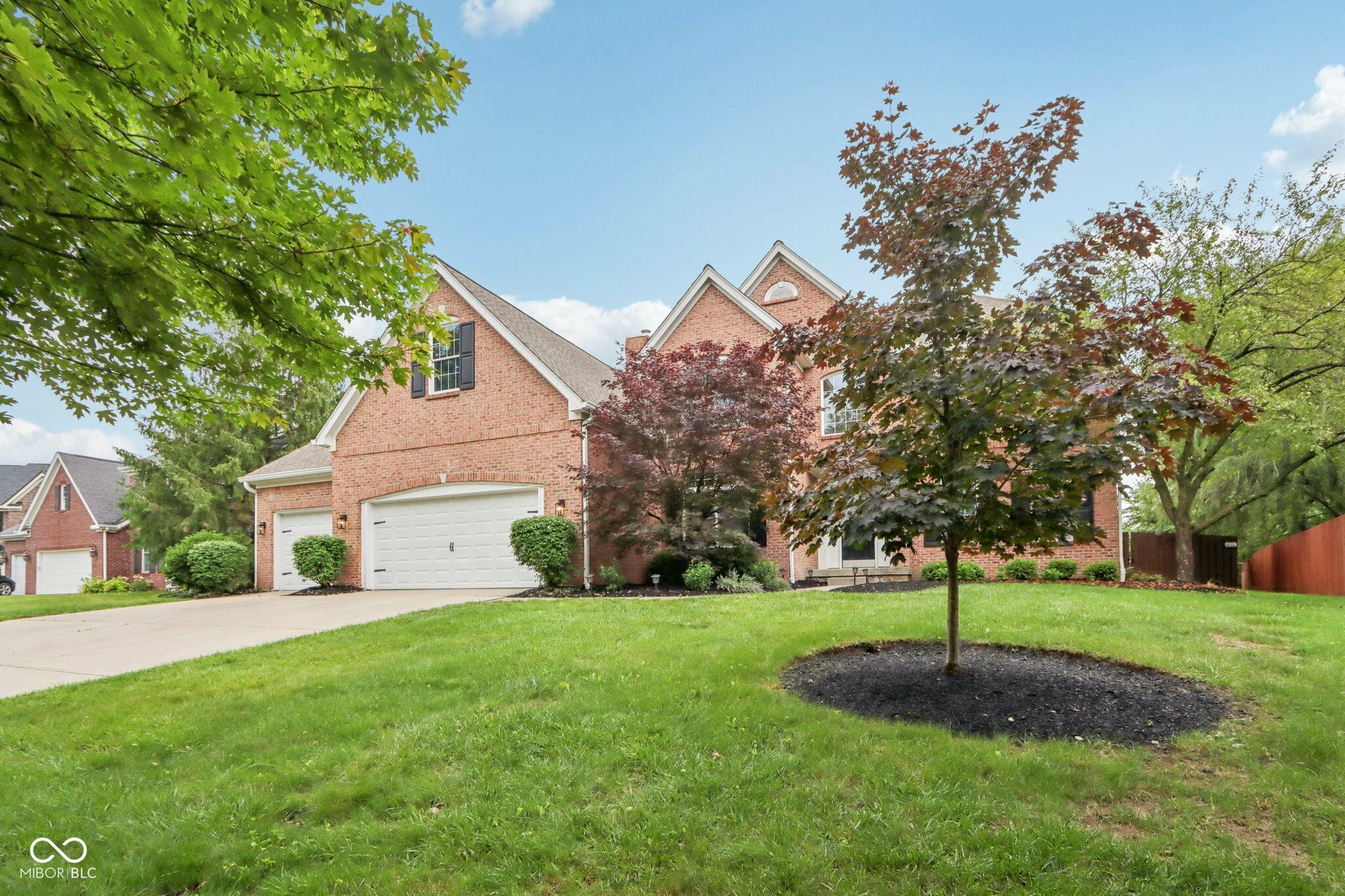 Property Photo: 427 Quincy Place IN 46074
