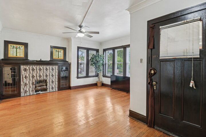 Property Photo:  7659 S Rhodes Avenue  IL 60619 