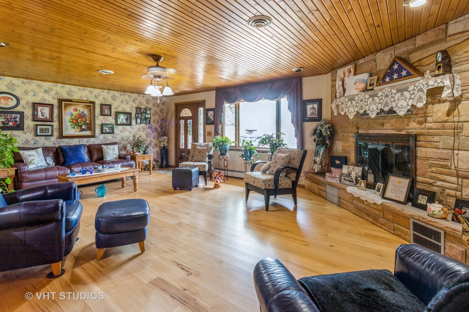 Property Photo: 14119 W Maple Road IL 60448