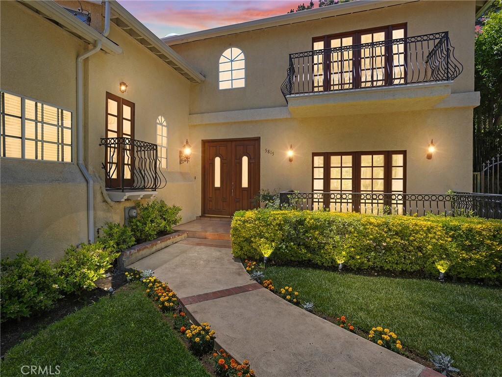5815 Irving Avenue  La Crescenta CA 91214 photo