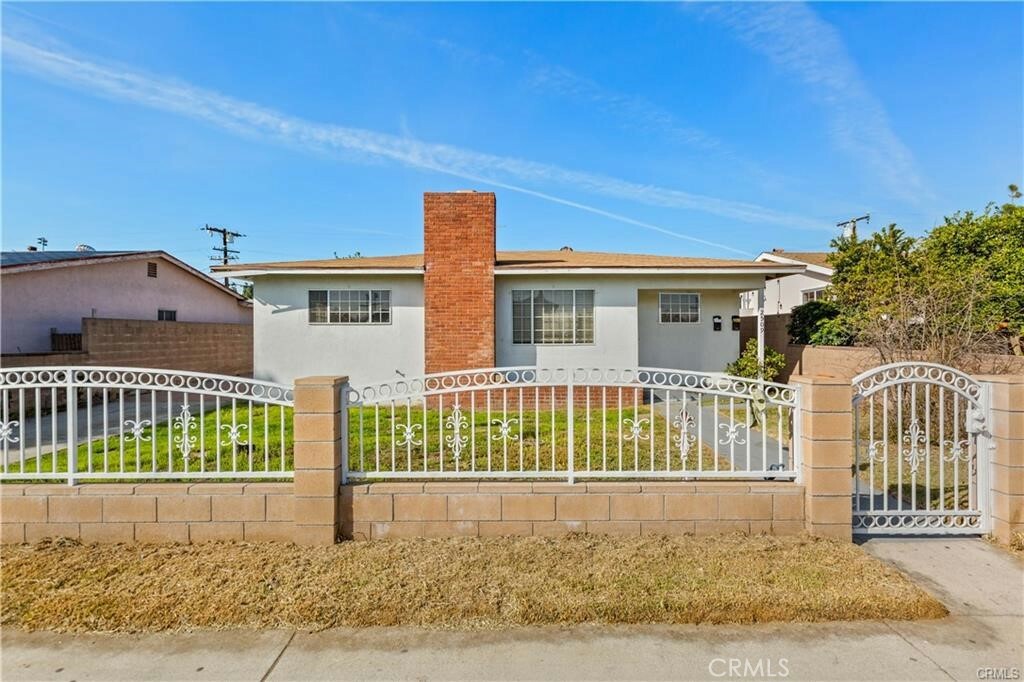 Property Photo: 2511 Walnut Grove Ave CA 91770