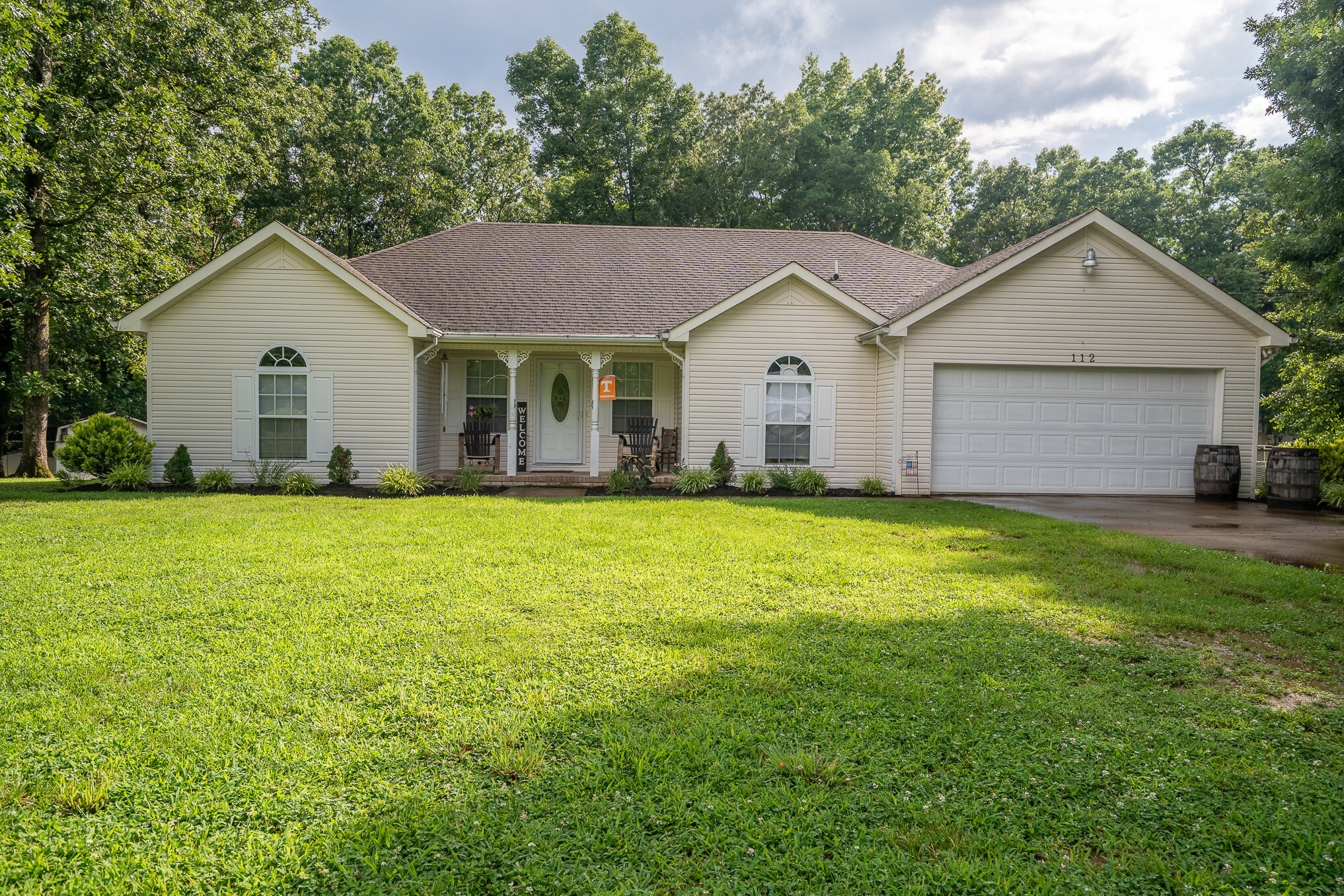 Property Photo: 112 Oakdale Dr TN 38464