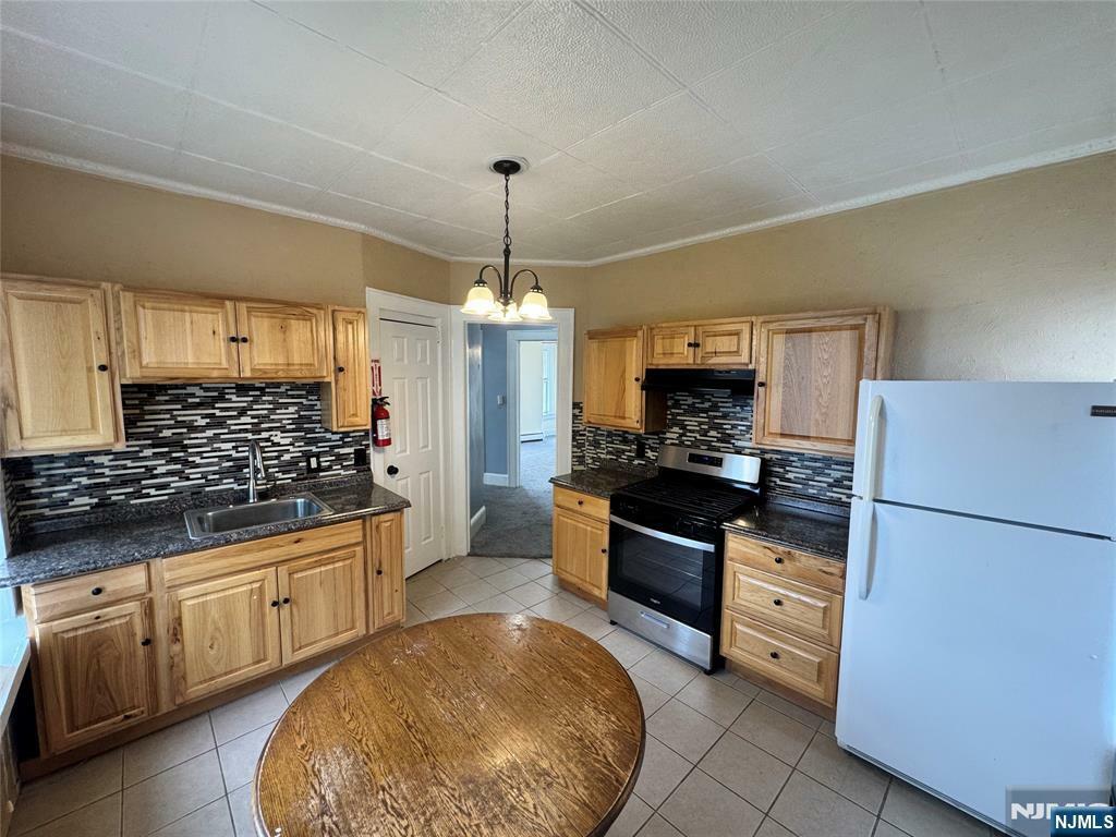 Property Photo:  156 Brown Avenue 2  NJ 07508 