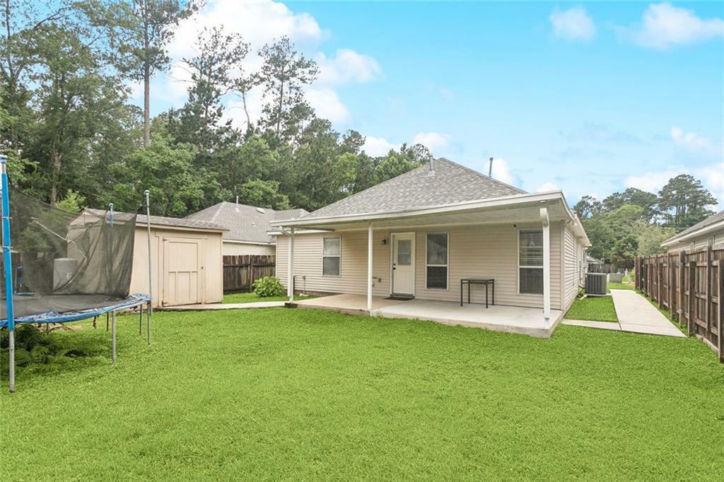 Property Photo: 2171 Ozone Place LA 70448