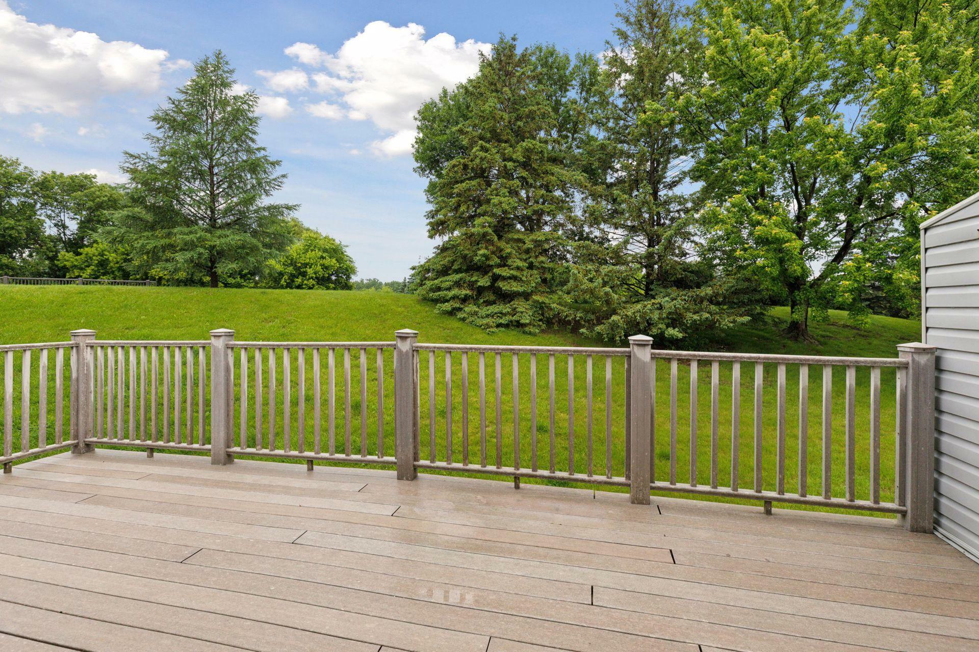 Property Photo: 6160 Creek View Ridge MN 55345