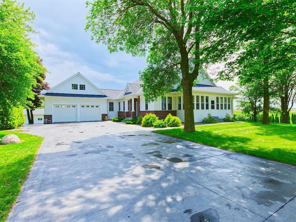 Property Photo: 6828 Rhoades Avenue SW MN 55321