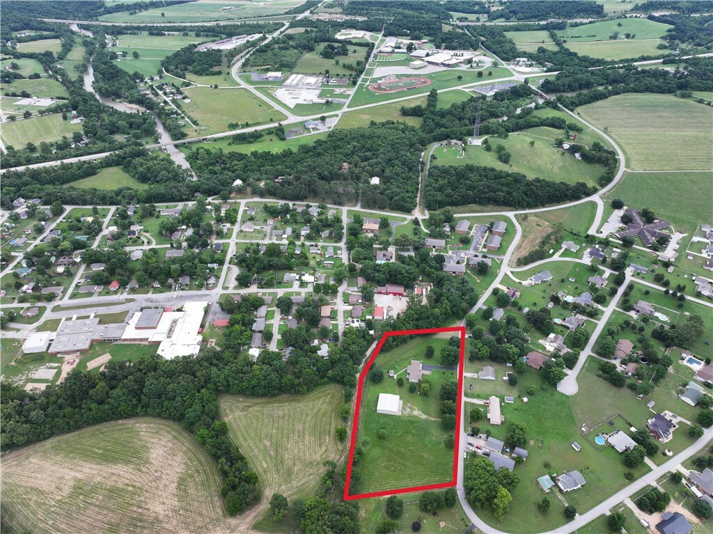 Property Photo: 112 Riverview Drive MO 64831