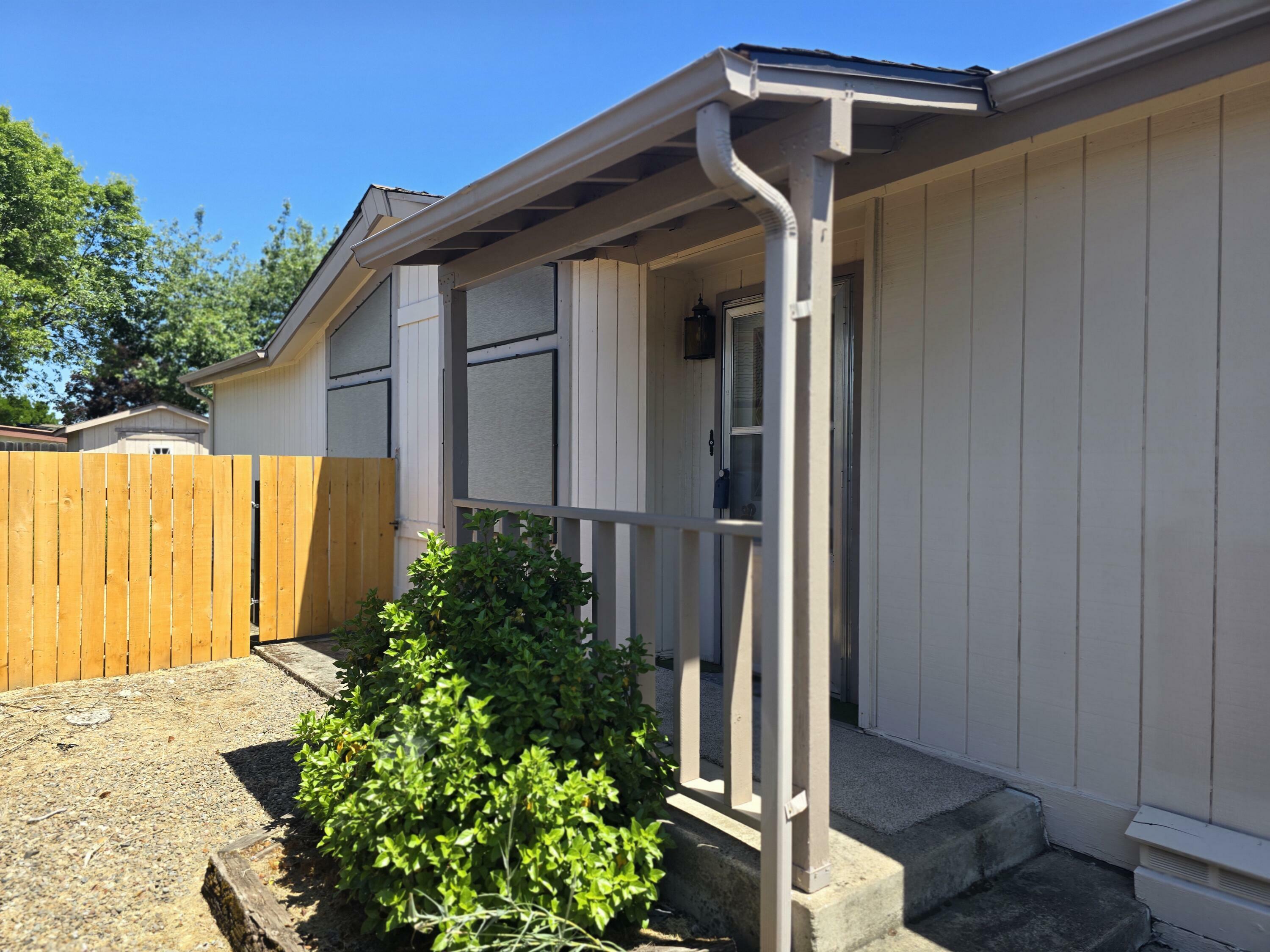 Property Photo: 555 Freeman Road Unit 188 OR 97502
