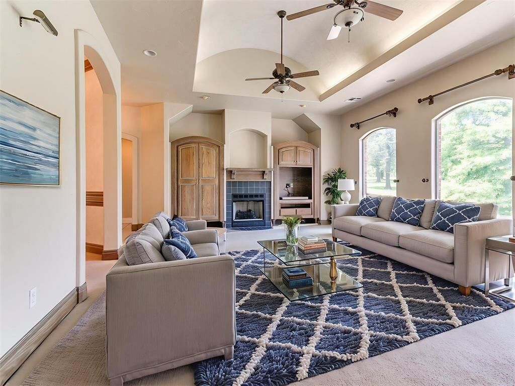 Property Photo: 1031 Hidden Valley Lane OK 73020