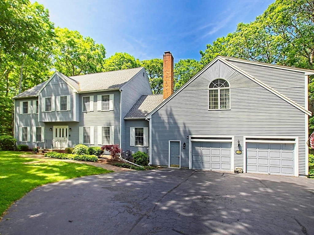 46 Clear Pond Rd  Falmouth MA 02540 photo